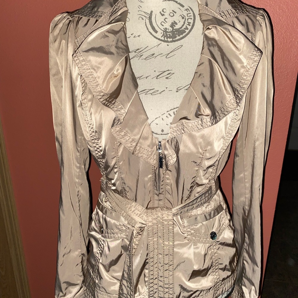 Ruffle gold jacket